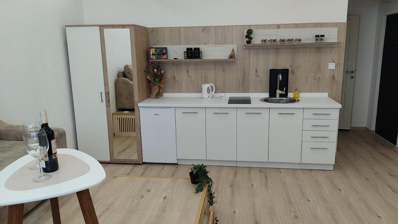 Studio Apartment - A Bit Of Joy SJJ Eksteriør billede